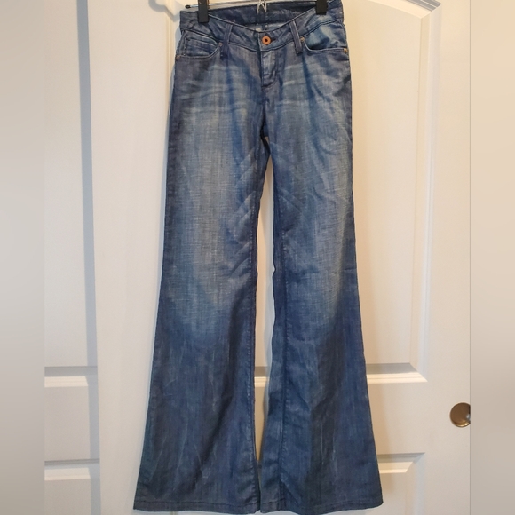 Chip & Pepper Denim - CHIP AND PEPPER| Womens fit and flare denim jeans| Size 24